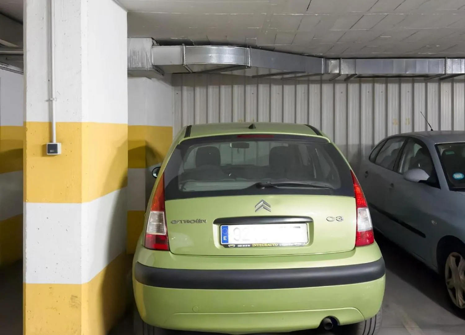 Apartamento Con Parking Cerca Del Centro Malaga Apartment